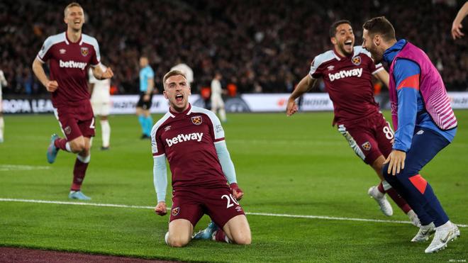 竞品为零，腾讯游戏想成为新赛道第一个吃螃蟹的勇士