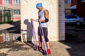 韩K联半场：白栋圭疑似手球未判点，富川FC暂0-0水原FC